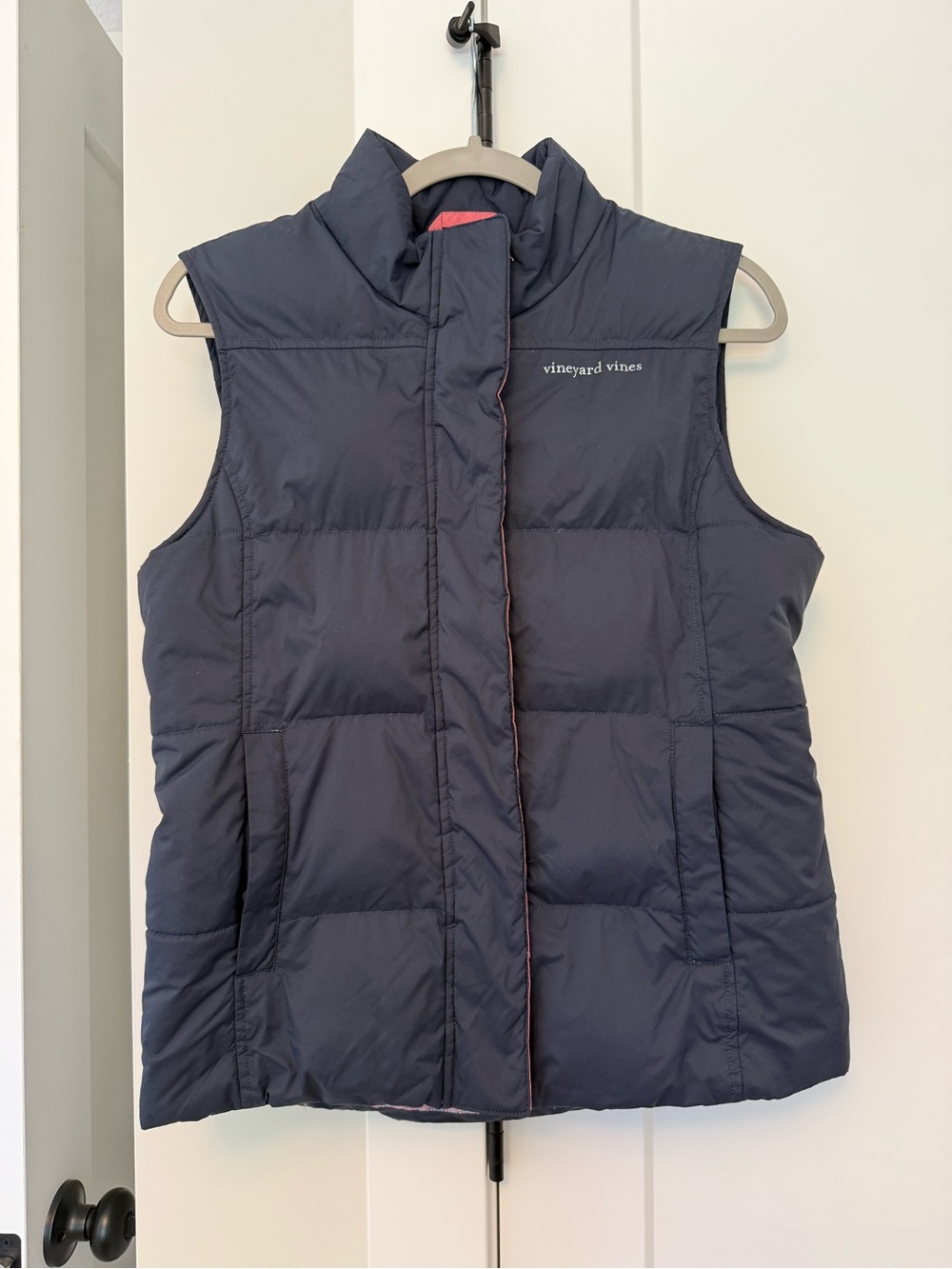 Vineyard Vines Navy Quilted Down-Style Vest with Pink Trim